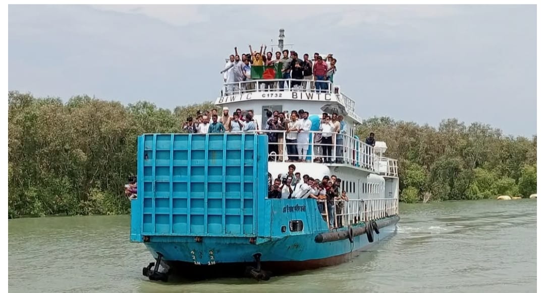 কক্সবাজার – মহেশখালী নৌ রুটে প্রথমবার চালু।