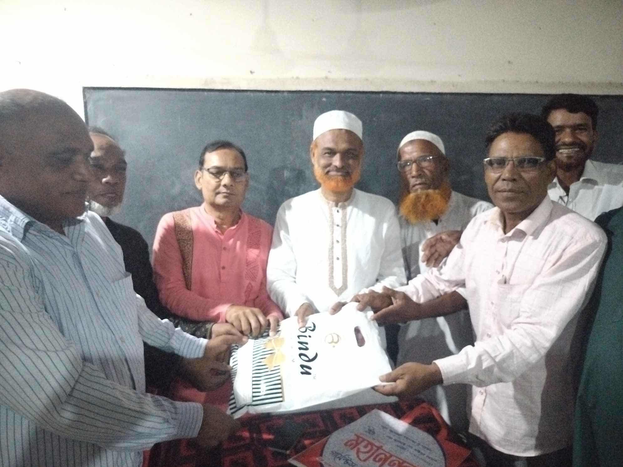জেলা কৃষক দলের আহ্বায়কের হজ্জ যাত্রায় গোমস্তাপুর উপজেলা কৃষক দলের বিদায় সংবর্ধনা ও দোয়া মাহফিল অনুষ্ঠিত