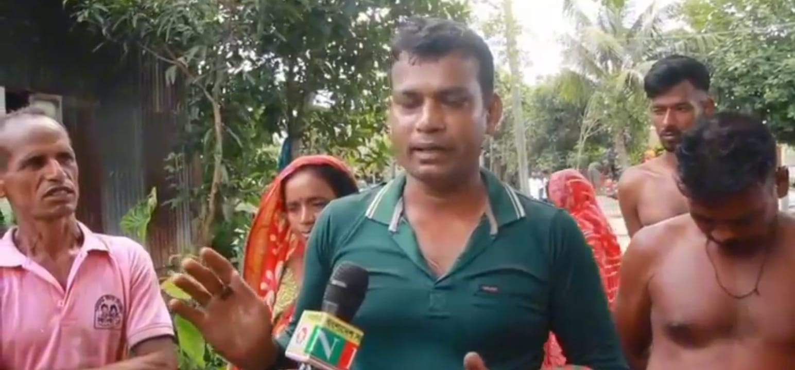 কাশিয়ানীতে সরকারি জমি ফাঁকা থাকলেও ব্যক্তি মালিকানাধীন জমিতে জোরপূর্বক রাস্তা নির্মাণের অভিযোগ।