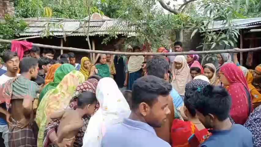 জয়পুরহাটে পুকুরের পানিতে ডুবে একই গ্রামের ২ শিশুর মৃত্যু ।