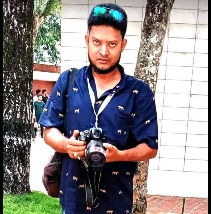 আজ সাহসী তরুণ সাংবাদিক মোঃ শিহাব উদ্দিন মোল্লার শুভ জন্মদিন ।