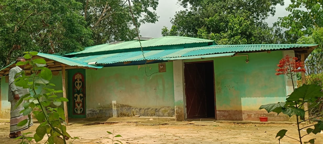 পেকুয়ায় প্রবাসীর বাড়িতে দুর্ধর্ষ চুরি ।
