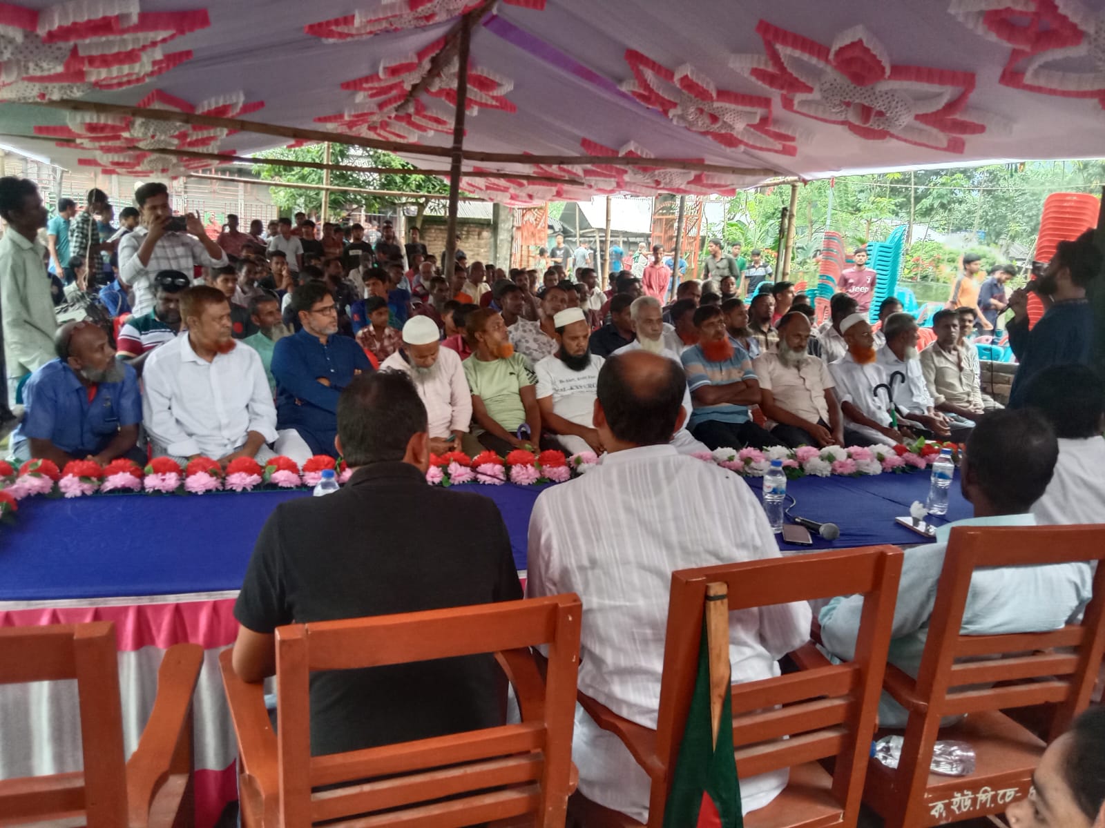 নড়াইলেয় জননেতা তারেক রহমানের ৩১ দফা বাস্তবায়নে যুবদল দলের কর্মী সমাবেশ অনুষ্ঠিত ।