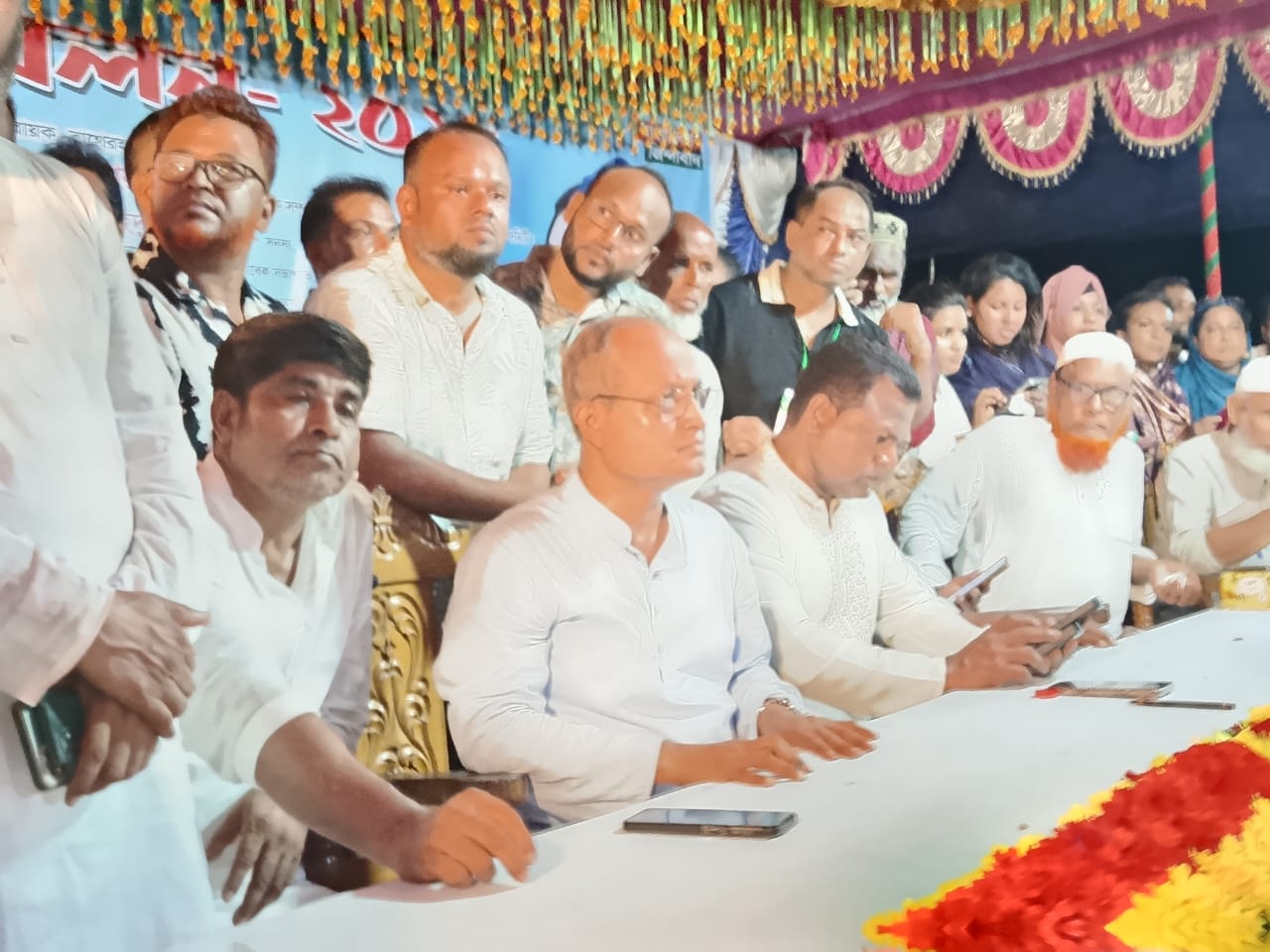 দীর্ঘ ১৮ বছর পর বাগেরহাটের মোড়েলগঞ্জ বিএনপির সম্মেলন সভাপতি বাবুল সম্পাদক ইয়াদ।