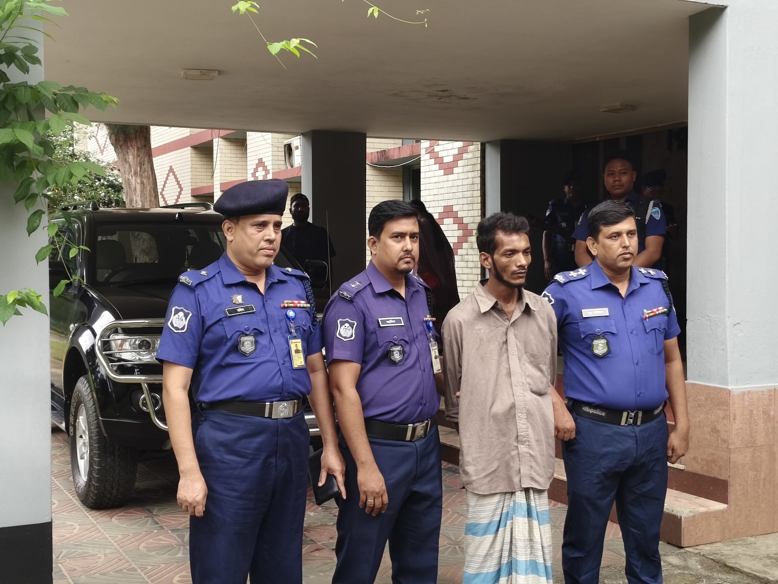 রামগড়ে মা ও দাদীকে নির্মমভাবে হত্যা, ছেলের মামলায় নৃশংস কাহিনি প্রকাশ ।