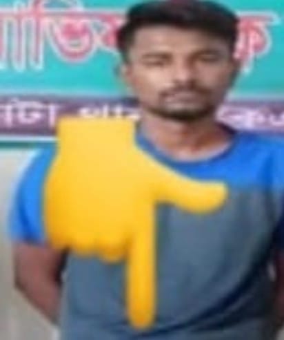 খুলনার ১২ নং রংপুর ইউনিয়নে শীর্ষ সন্ত্রাসী সুজন বাহিনীর ভয়ে সাংবাদিক পরিবার আতঙ্কিত