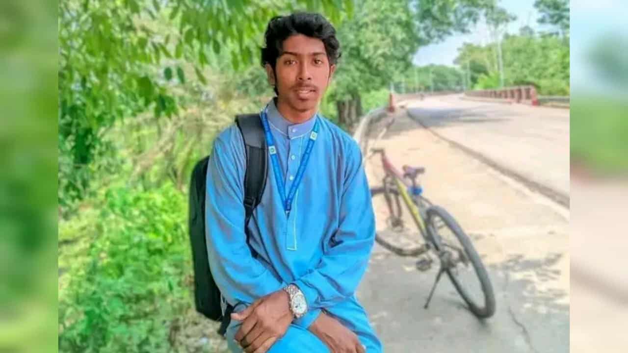 ঝালকাঠিতে কিশোরের ঝুলন্ত মরদেহ উদ্ধার